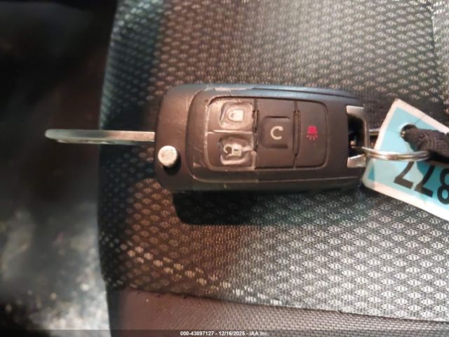 Chevrolet Sonic Lt Auto Image 10