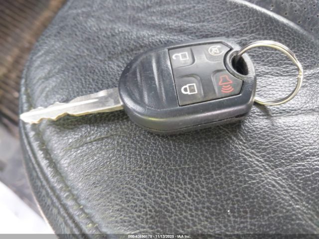 Ford F-150 Lariat Image 14